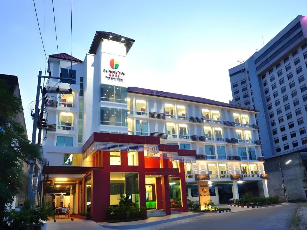 颜色酒店 合艾 外观 照片